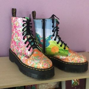 Dr. Martens Jadon Daze